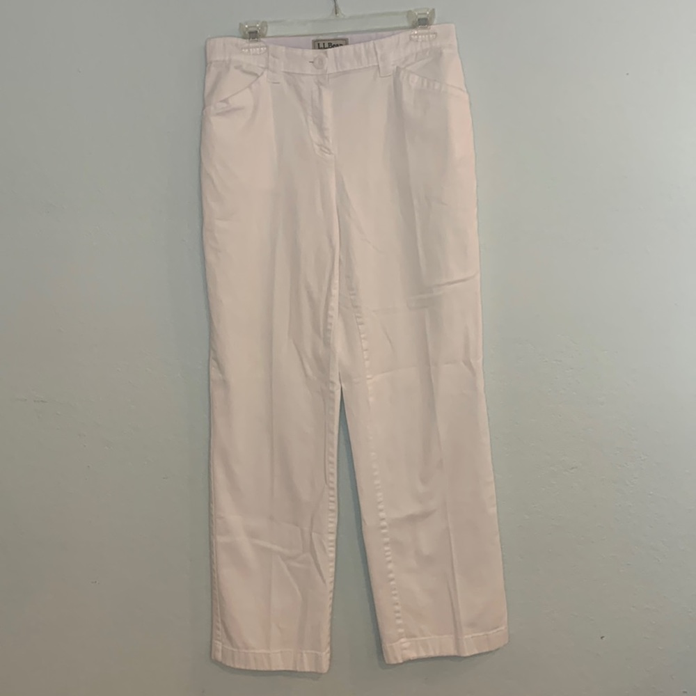 White L.L. Bean Classic Fit Straight Chinos Size 10 M/T Like New